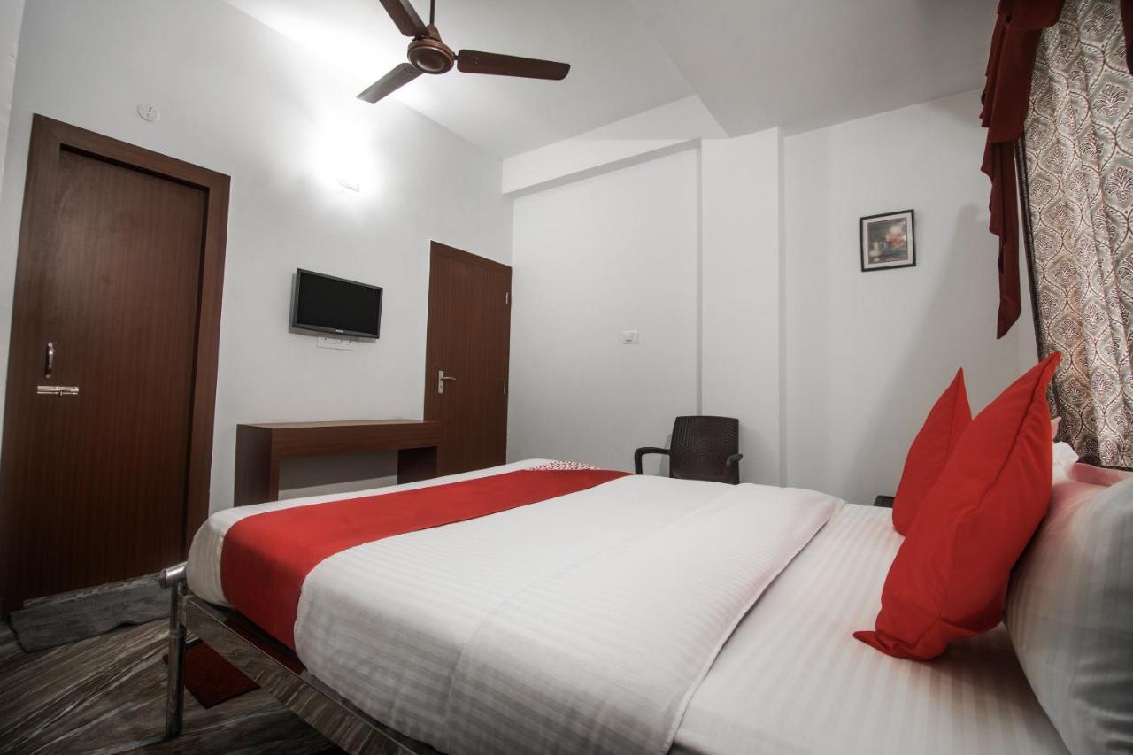 Oyo 14431 Sai Nivas Hotel Guwahati Exterior foto